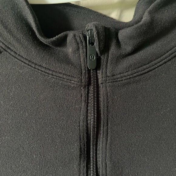 Lululemon Black Slim Sweater - Picture 2 of 4